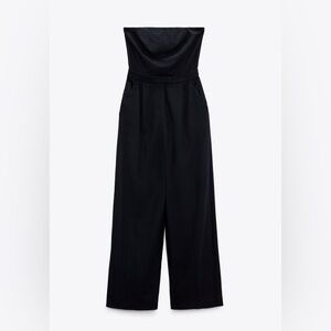 Navy linen jumpsuit. ZARA. Size small. Zip up. LIKE NEW.